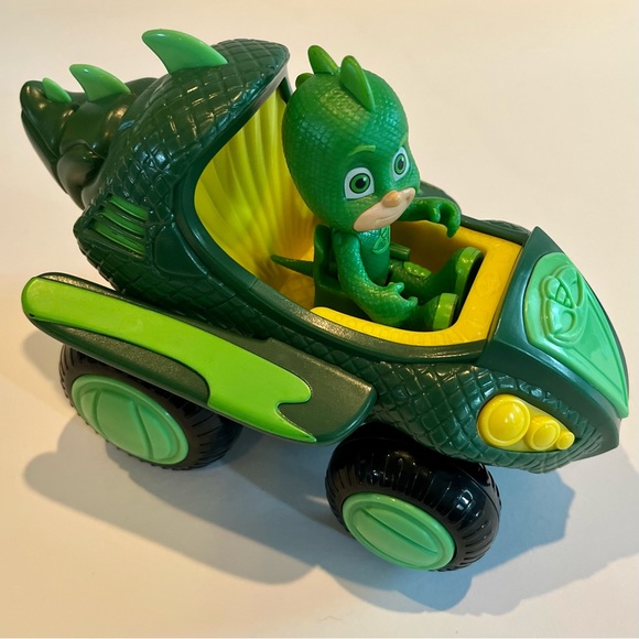 PJ Mask Hero & Villains & Their Rides - PJ Mask Lot - Picture 9 of 16